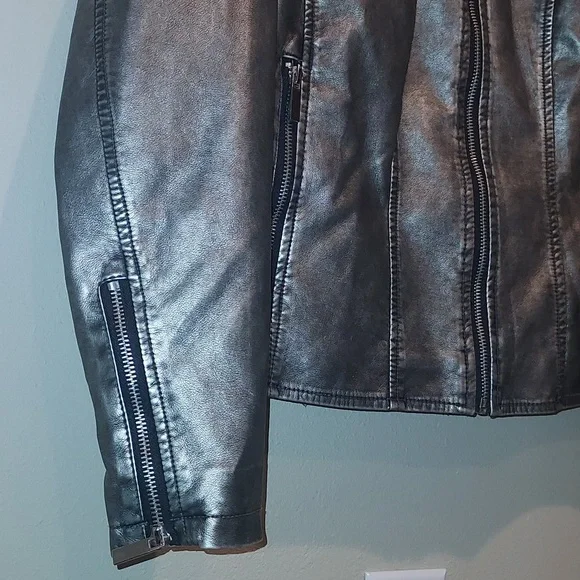 Baccini faux leather moto jacket - Picture 3 of 10